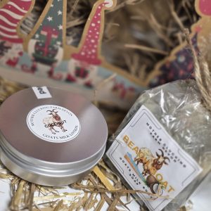 yule be beachy gift box